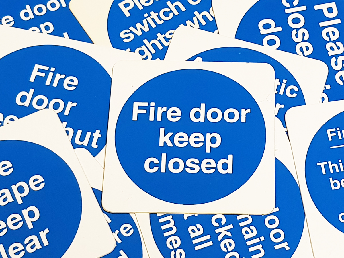 Heavy Duty Safety Fire Door/Wall Mandatory Signs/Stickers Blue Circle
